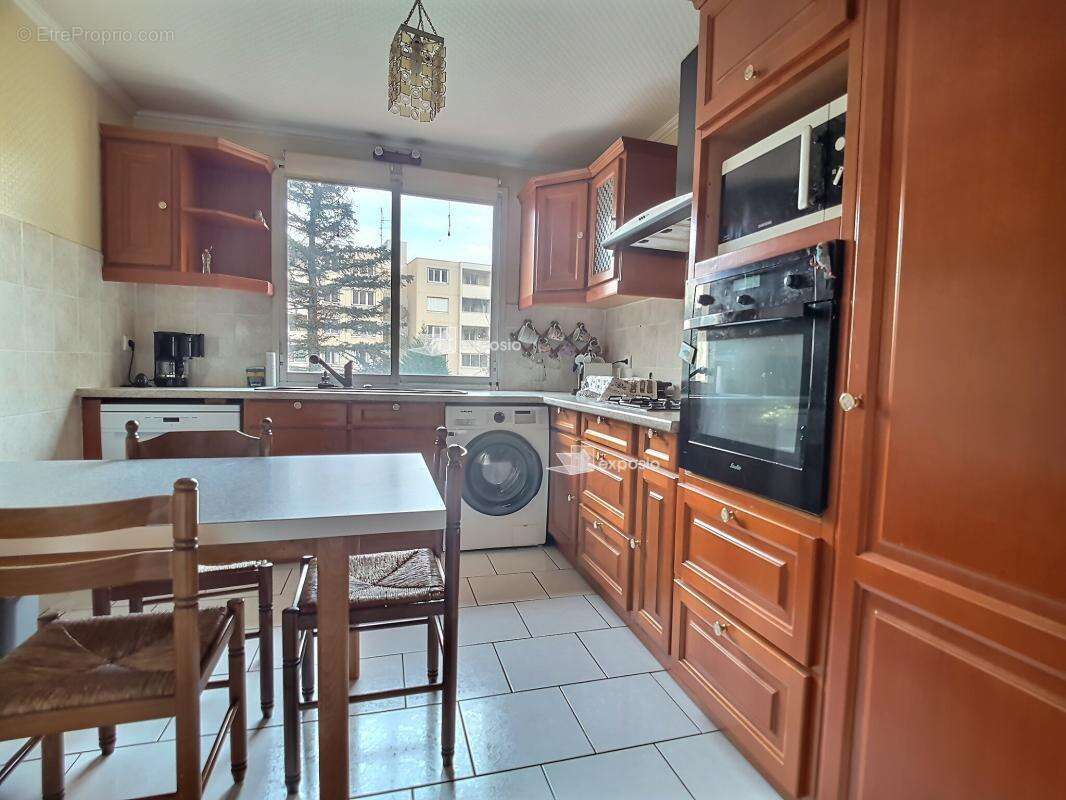 Appartement à VILLEURBANNE