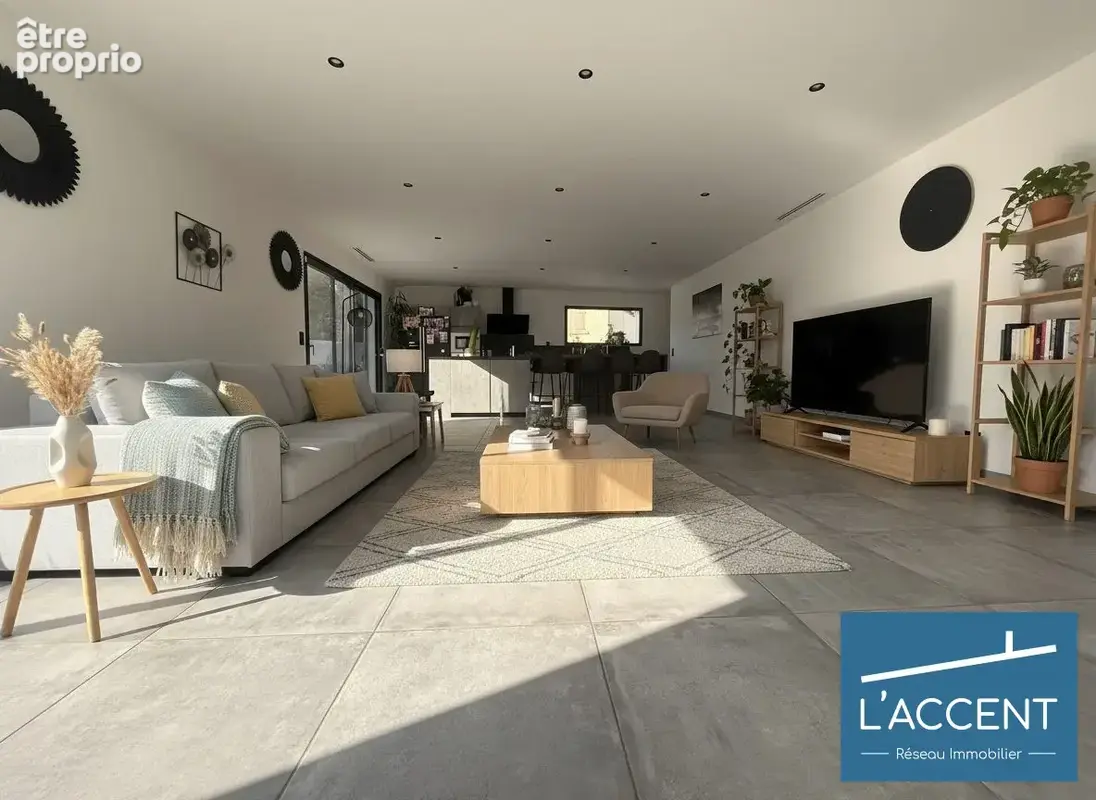 Maison 6 pièces 162 m² à vendre à Beauvoisin (30640) - photo 5