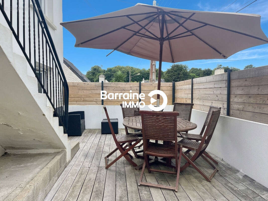 A vendre  maison t9 plougonvelin  proche plage + deux appartements - photo 16