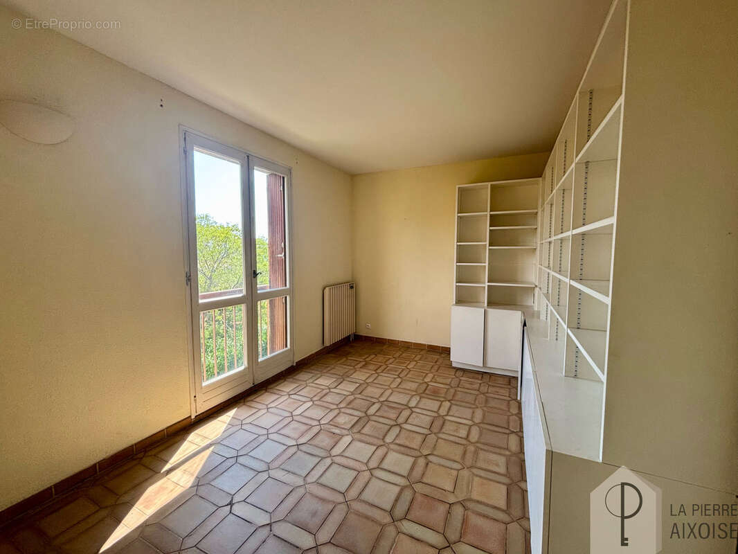 Appartement 4 pièces 110,89m2  balcon parking  Val ST André - Aix  en Provence - photo 27