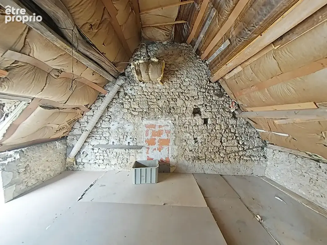 Saint-épain, le charme d'une maison au c?ur du village ! - photo 16
