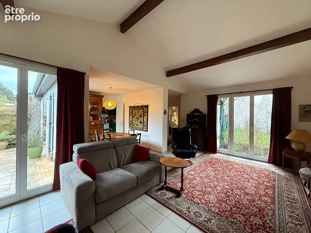 JOUY EN JOSAS  "Maison"  6 Pièce(s) - photo 4