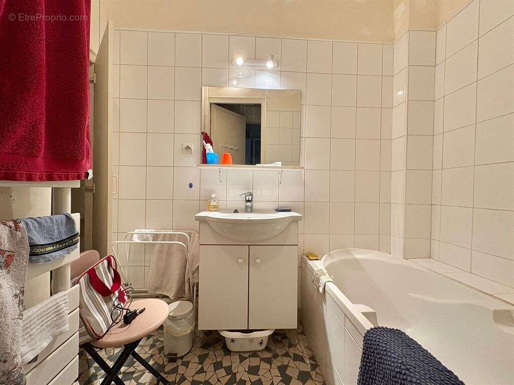 Appartement à PARIS-15E
