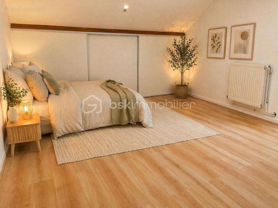 Appartement à MENNECY