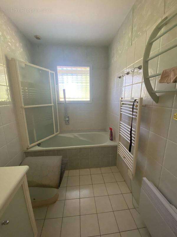 Maison 125 m² à Augignac  - photo 19