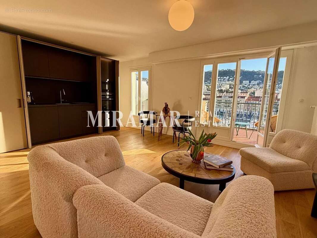 Appartement à NICE