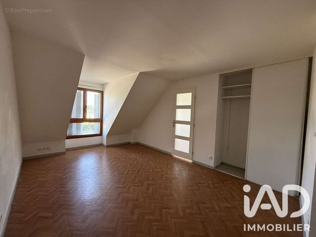 Appartement 36 m² à Montereau-Fault-Yonne  - photo 6