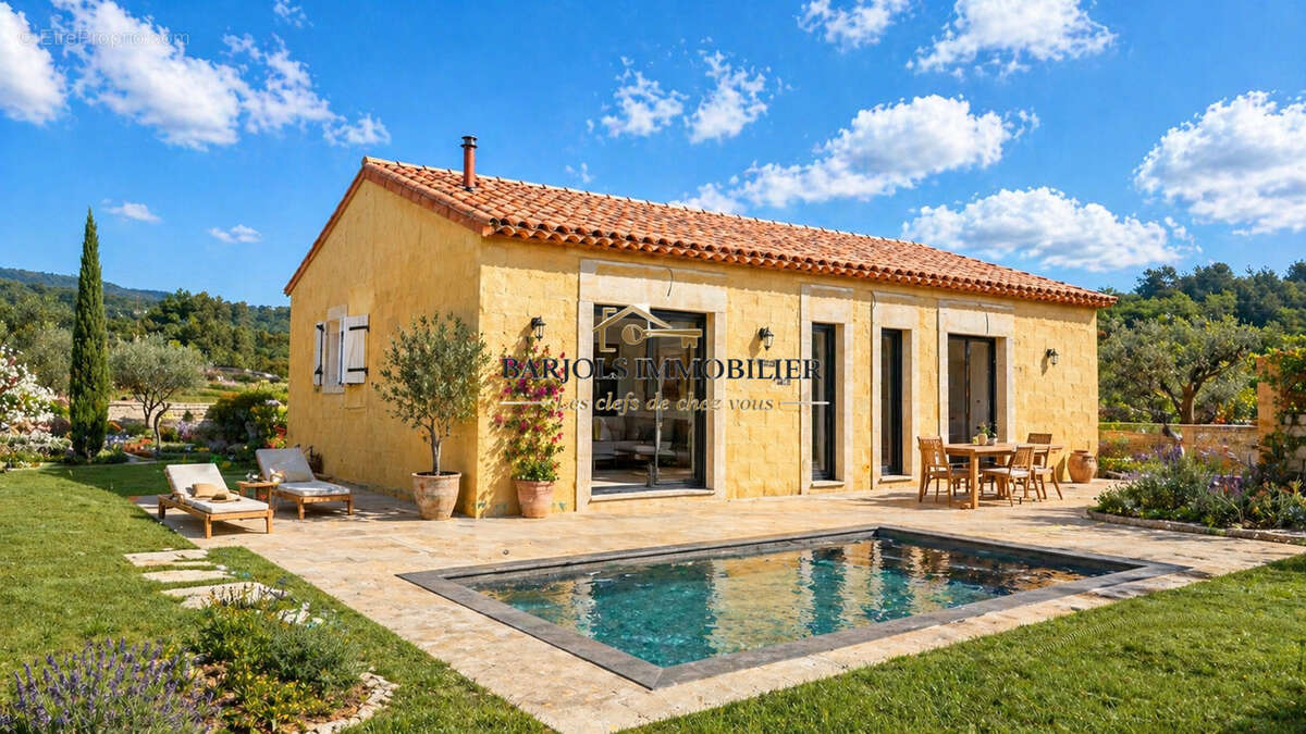 Maison à TAVERNES