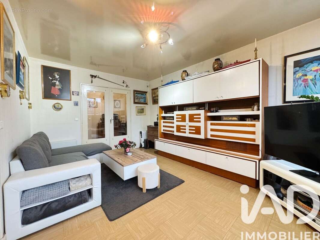 Photo 3 - Appartement à ISSY-LES-MOULINEAUX