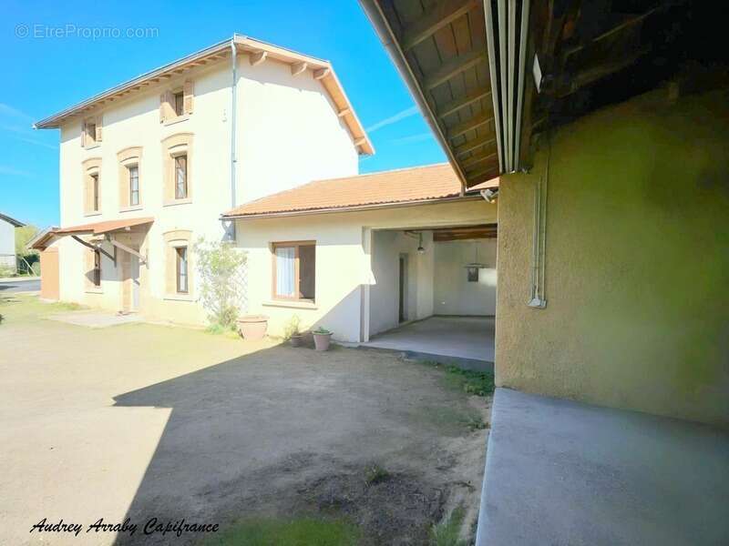 Maison à SAINT-JEAN-D'HEURS