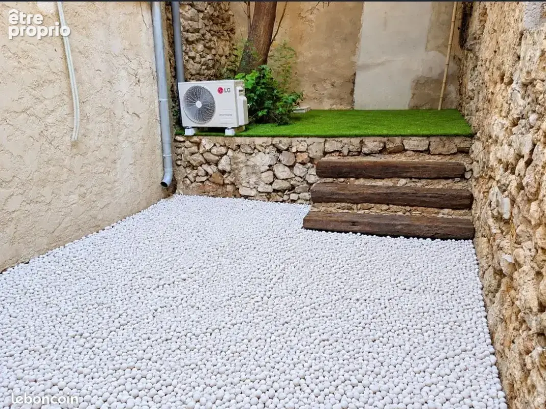 Brignoles - appartement de charme entierement renoveavec terrasse et jardinet - photo 12