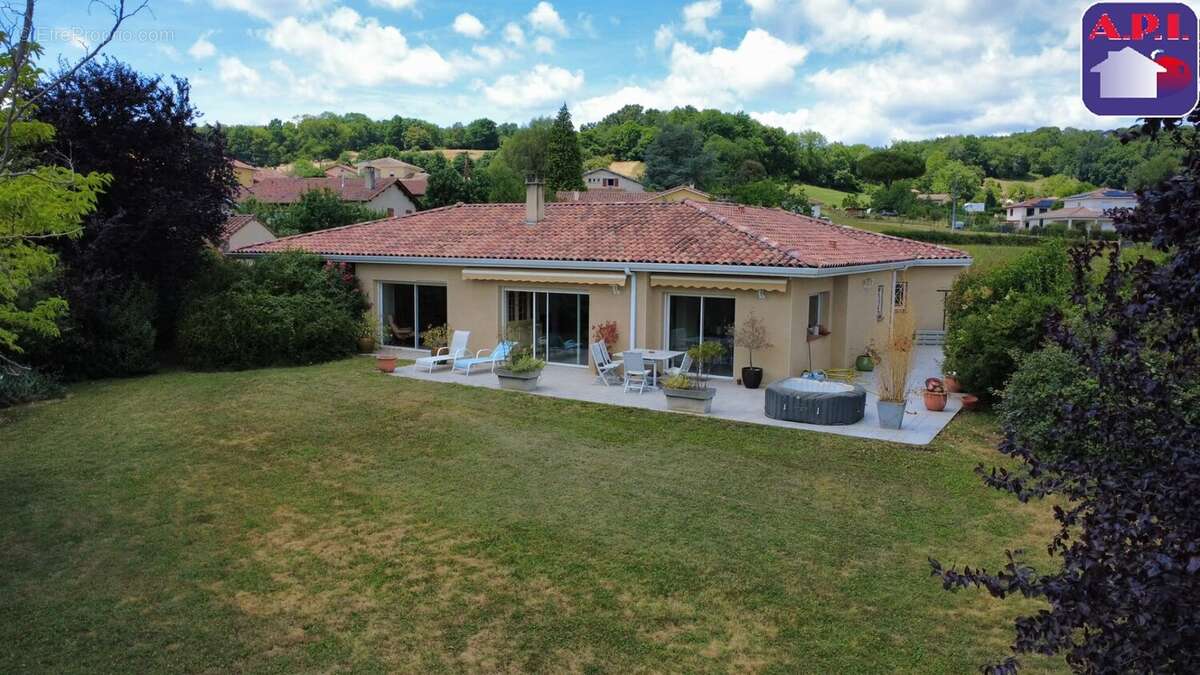 Maison à SAINT-GIRONS
