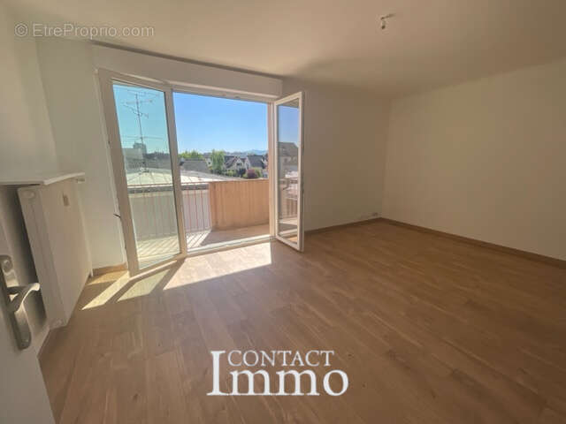 COLMAR Ladhof, lumineux T3, balcon , garage - photo 3