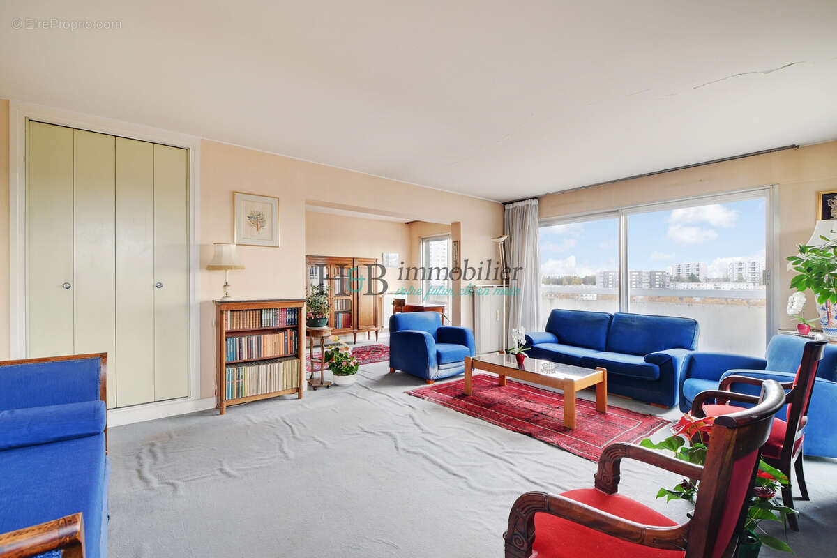 Appartement à LE KREMLIN-BICETRE