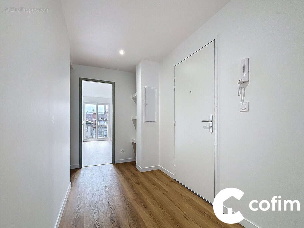 Appartement 73 m² à Tarbes  - photo 6