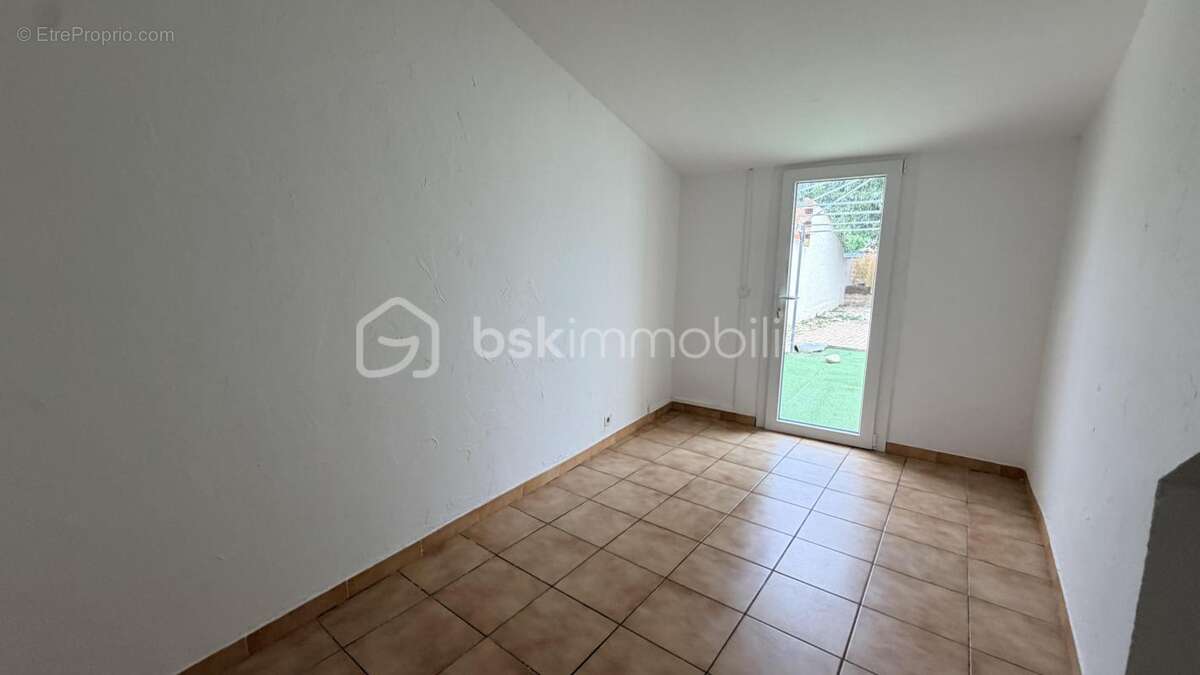 Maison de village en deux faces avec garage et jardin - photo 12
