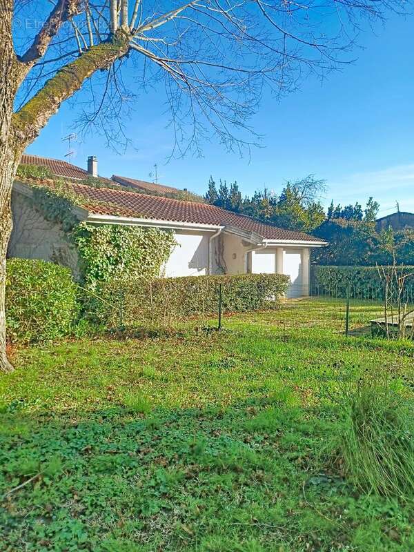Maison 136 m² à Graulhet  - photo 9