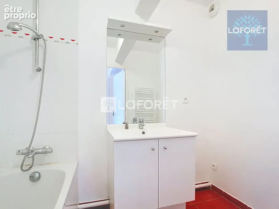 Rennes Alphonse Guérin - Type 3 récent - 66.37 m² - photo 11