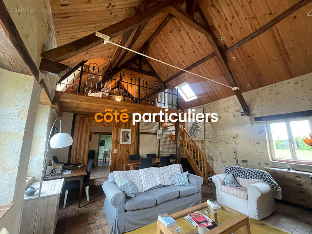 Maison à TOUCHAY