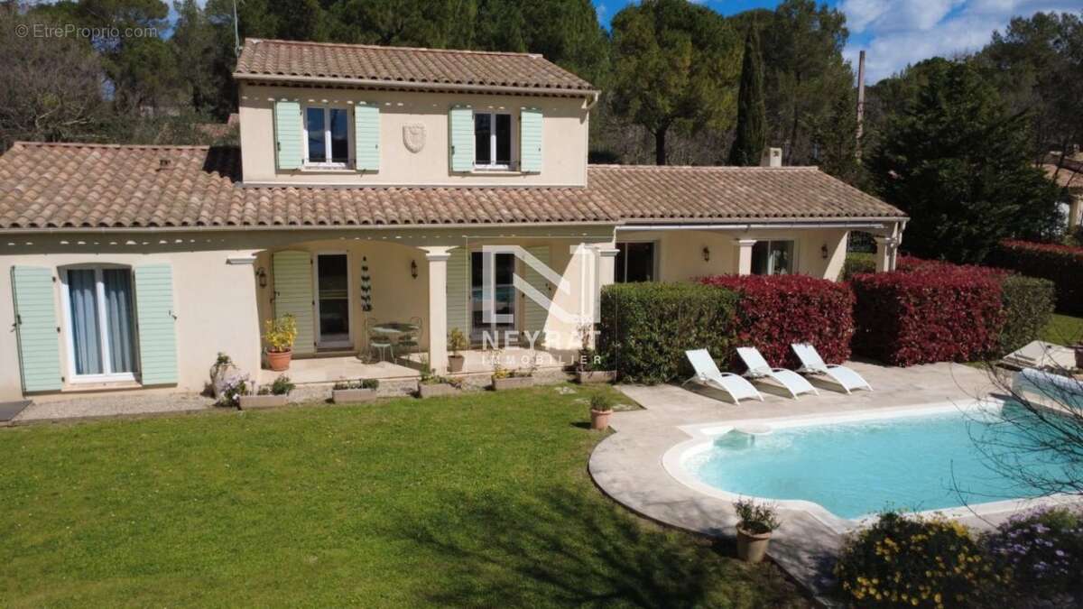 Maison à FAYENCE