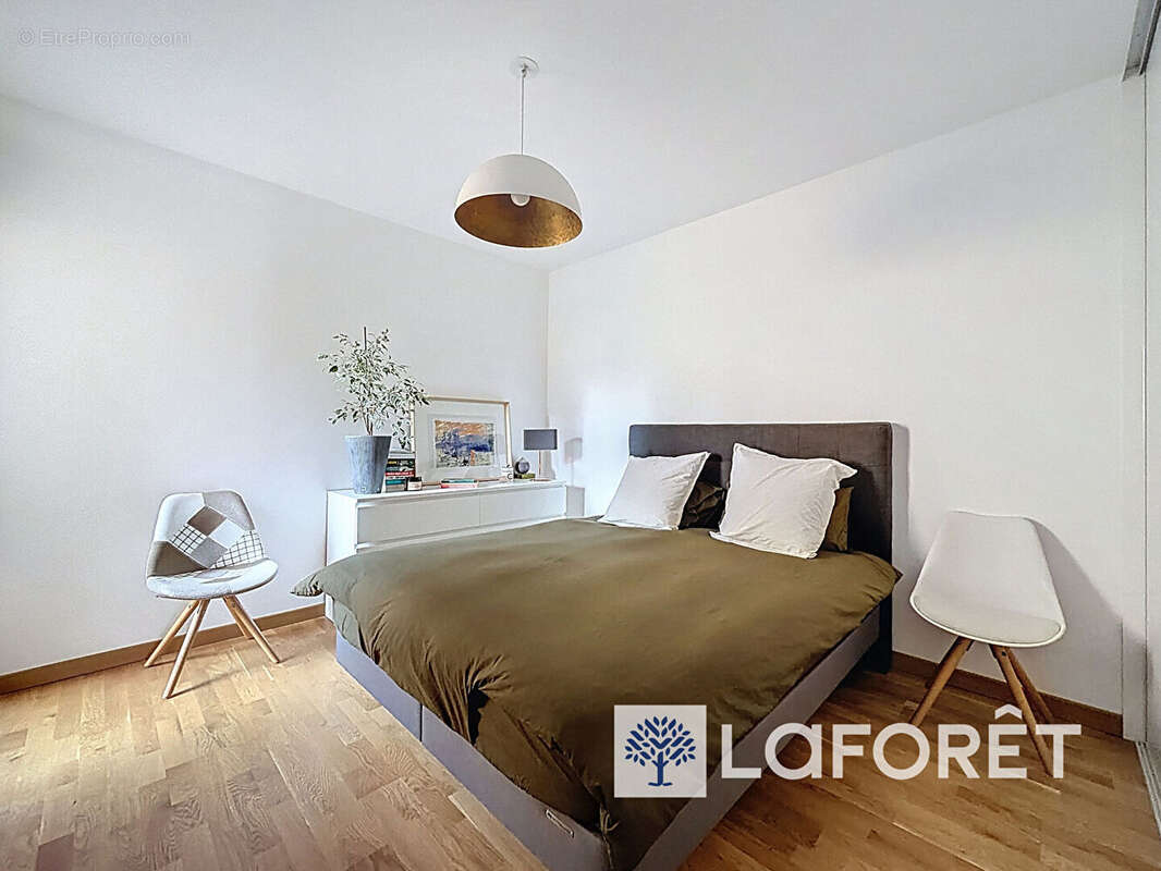 Appartement à SAINT-CYR-AU-MONT-D'OR