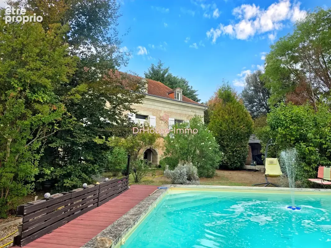 Maison 10 pièces 260 m² à vendre à Chatellerault (86100) - photo 18