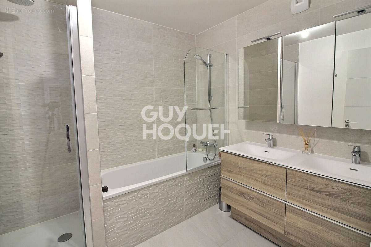Appartement à PUTEAUX