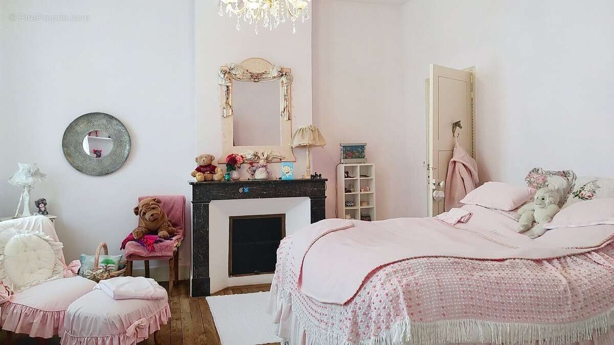 Maison à L&#039;ISLE-JOURDAIN