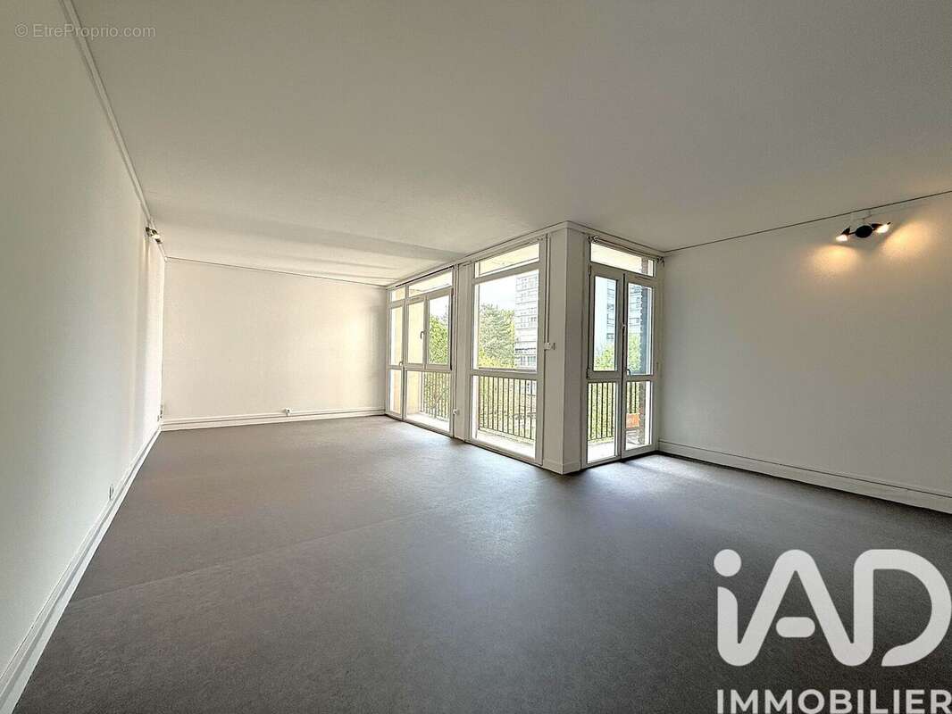 Photo 1 - Appartement à BOUSSY-SAINT-ANTOINE