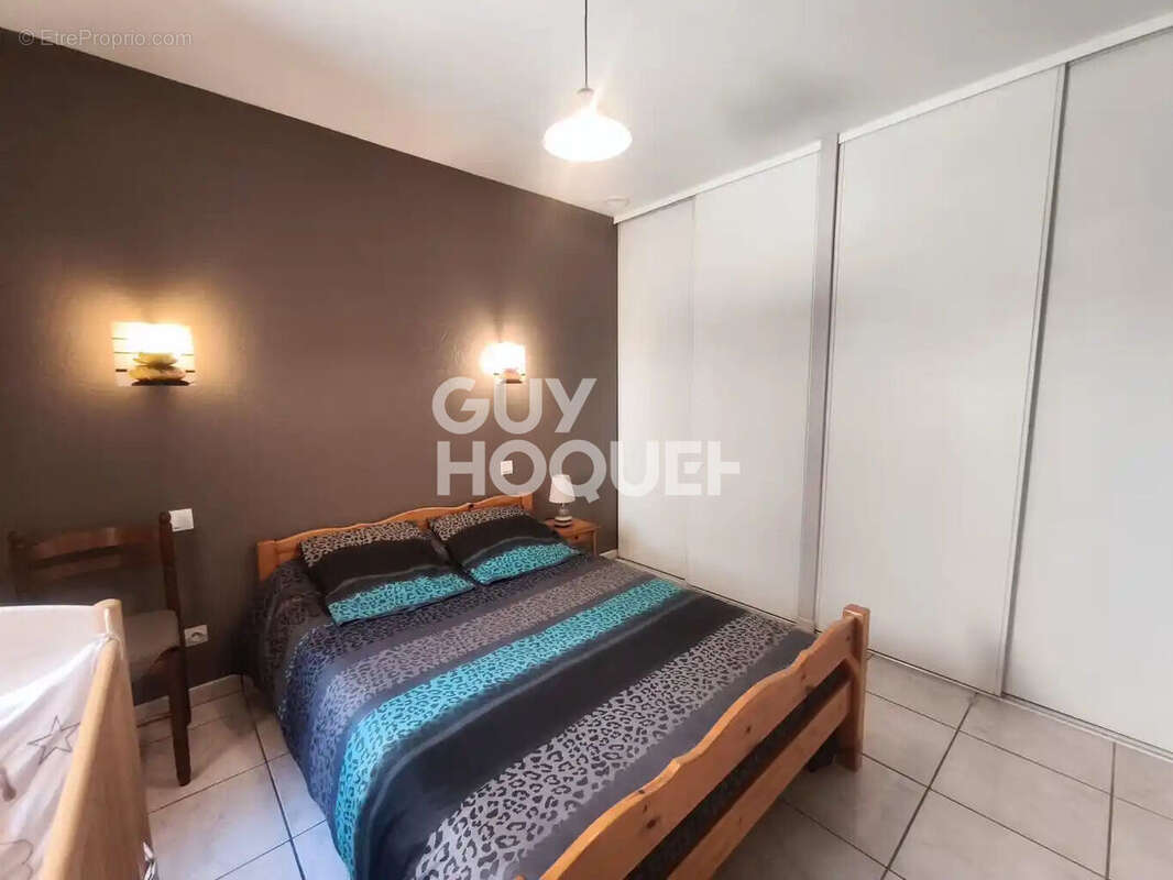 Maison à VILLENEUVE-DE-LA-RAHO