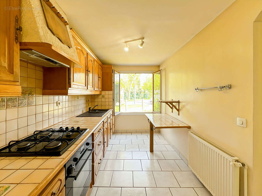 Maison à ROSNY-SUR-SEINE