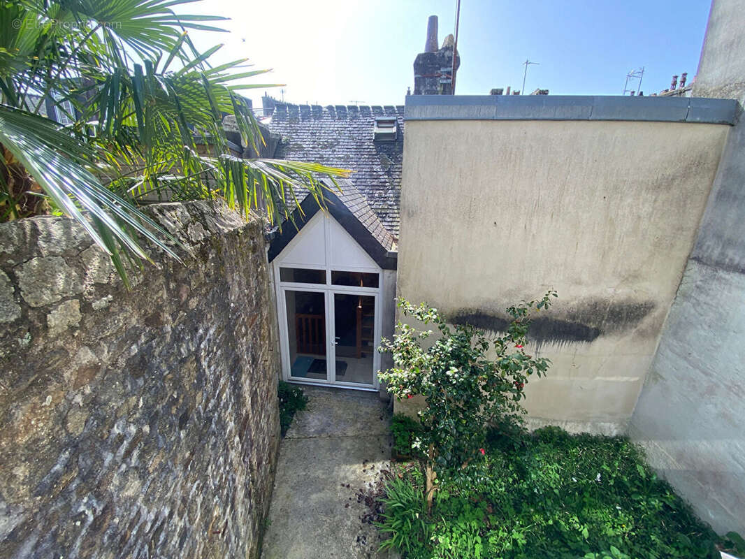 Maison avec garage au coeur de ville - photo 11