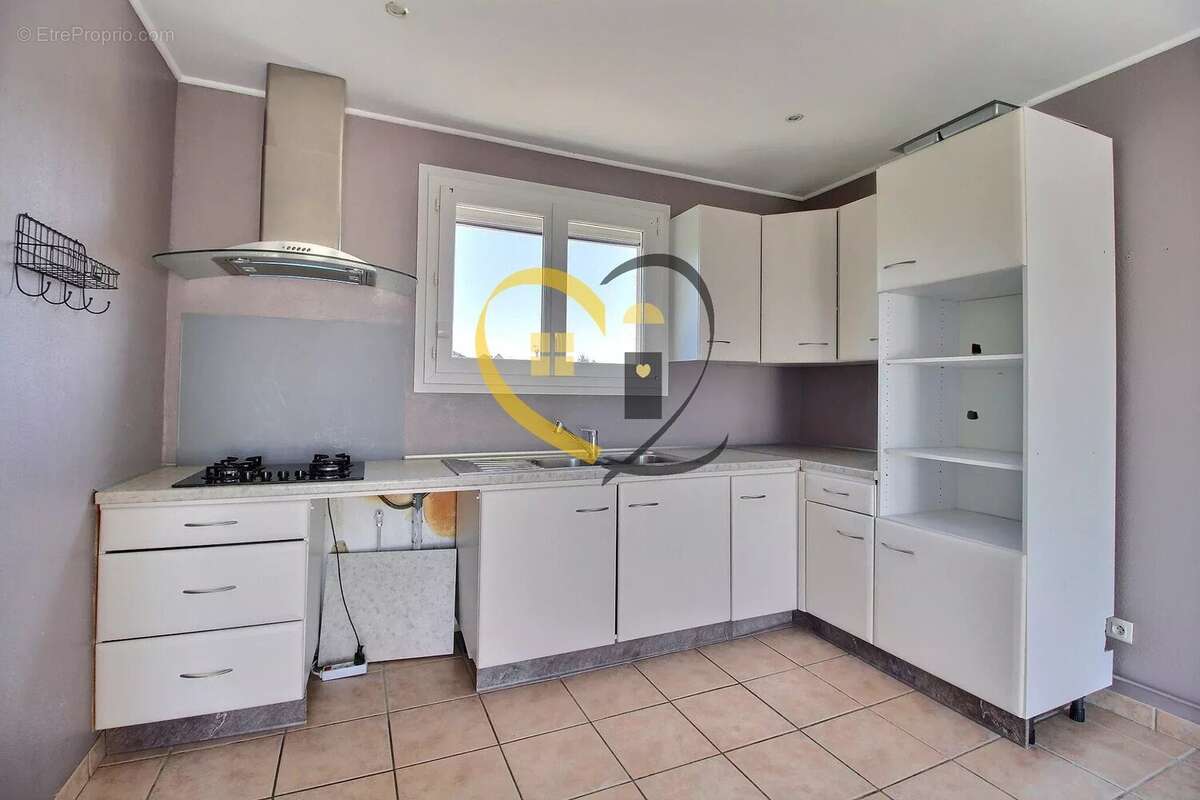 Maison à SAINT-DOULCHARD