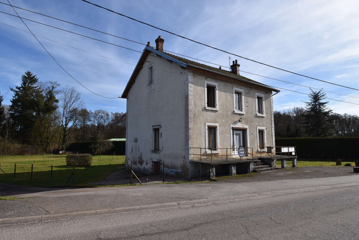 Maison à MAGNONCOURT