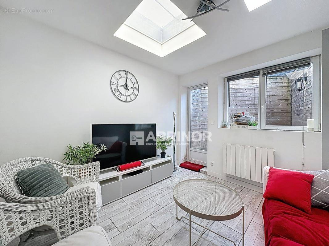 Maison à LA MADELEINE