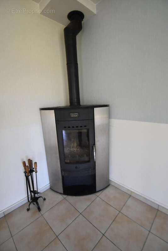 DSC_0019 - Maison à RUELLE-SUR-TOUVRE