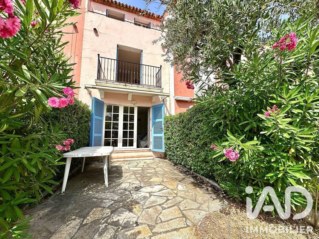 Photo 1 - Maison à GRIMAUD