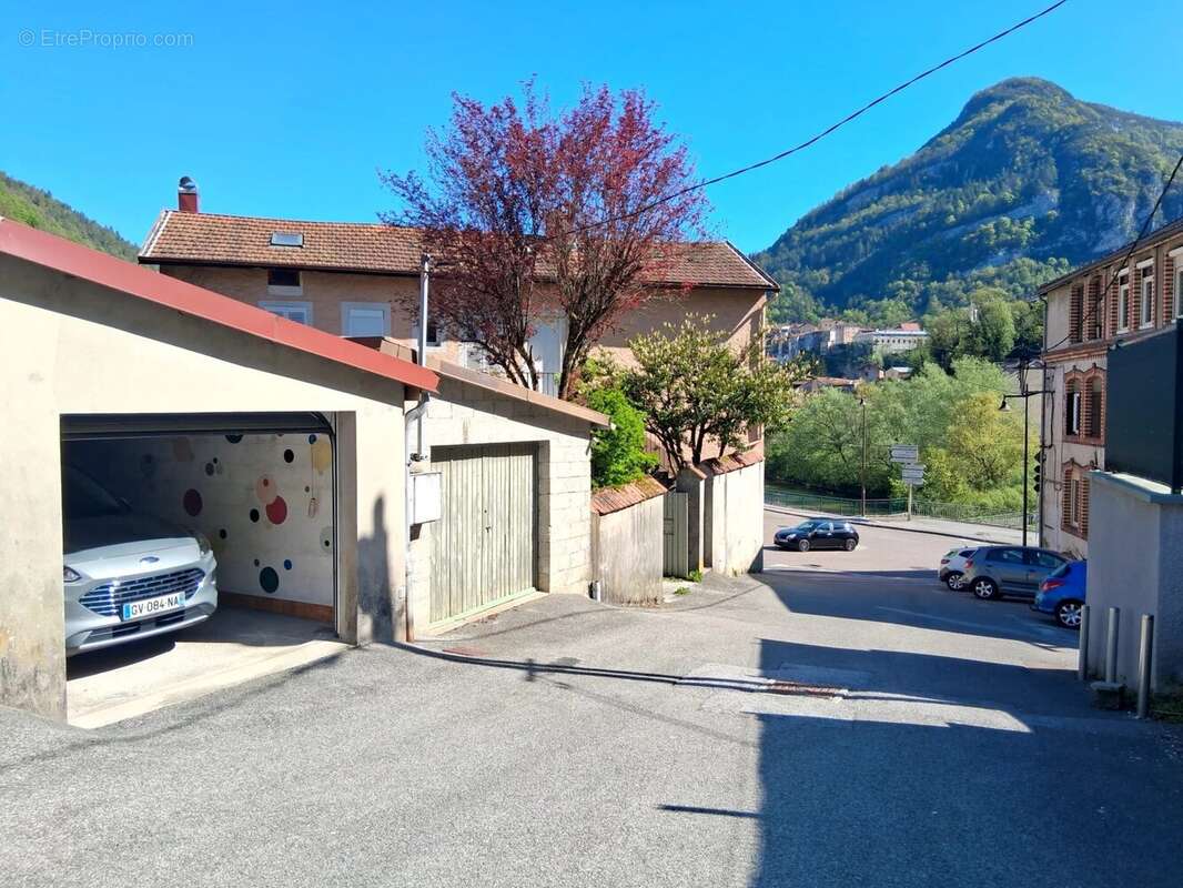 Appartement à SAINT-CLAUDE