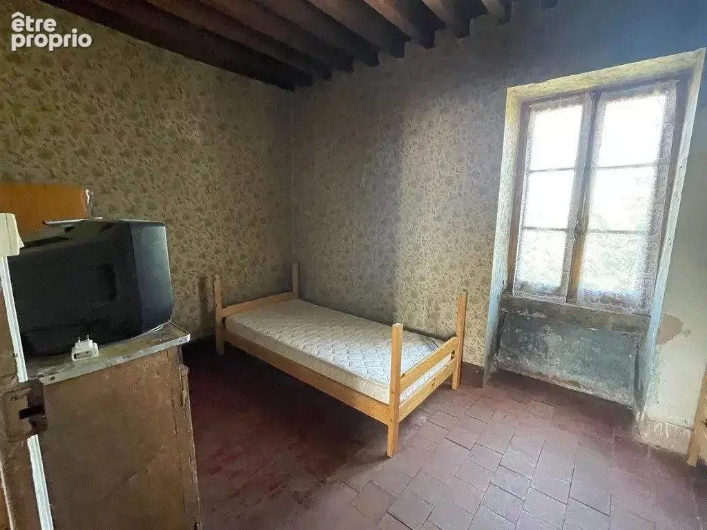 Exclusivité: Bourgogne, Parc du Morvan, Secteur ALLIGNY EN MORVAN : Corps de ferme à rénover sur plus de 3 000 m² de terrain - photo 13