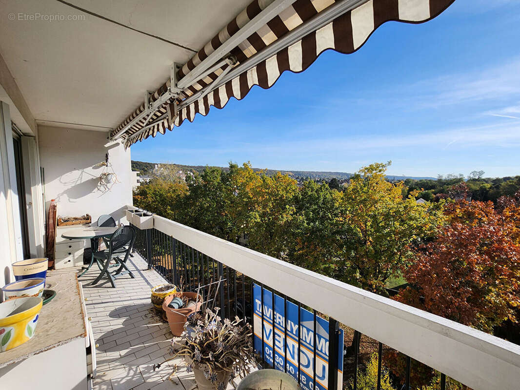 Appartement à TAVERNY