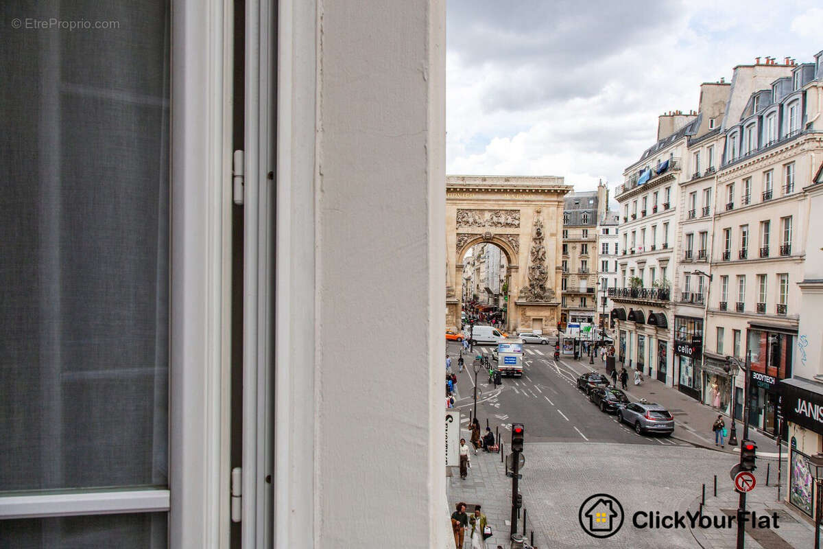 Commerce à PARIS-2E