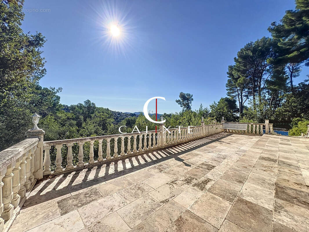 Maison 91 m² à Fayence  - photo 7