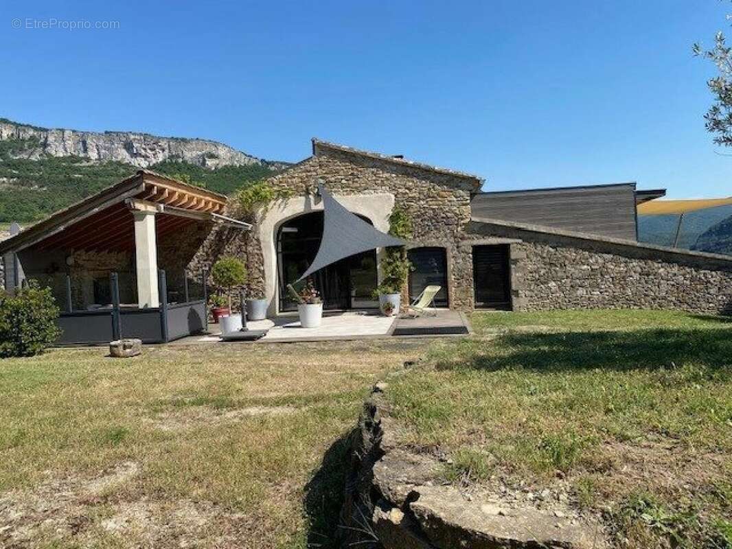 Photo 2 - Maison à LA BEGUDE-DE-MAZENC