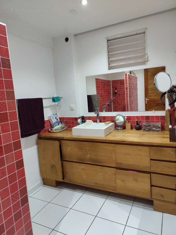 Appartement à BOUILLANTE