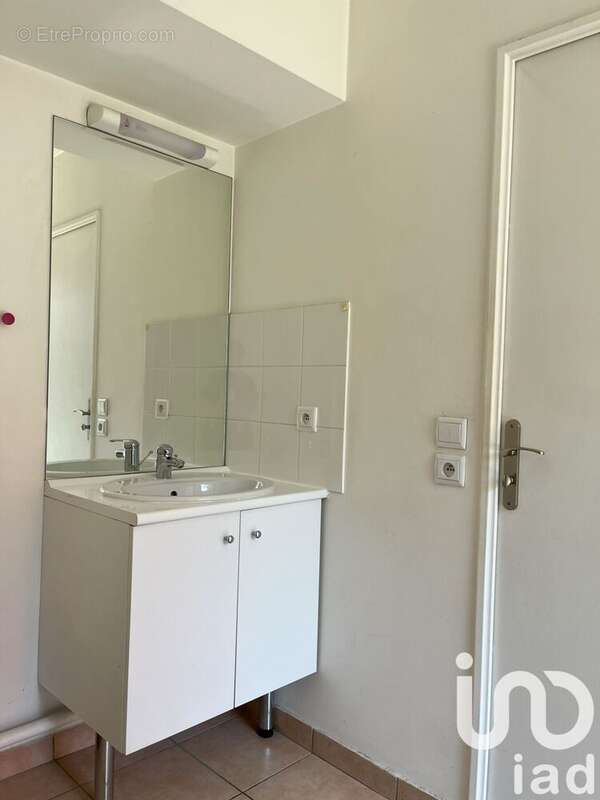 Photo 6 - Appartement à VILLENEUVE-LA-GARENNE