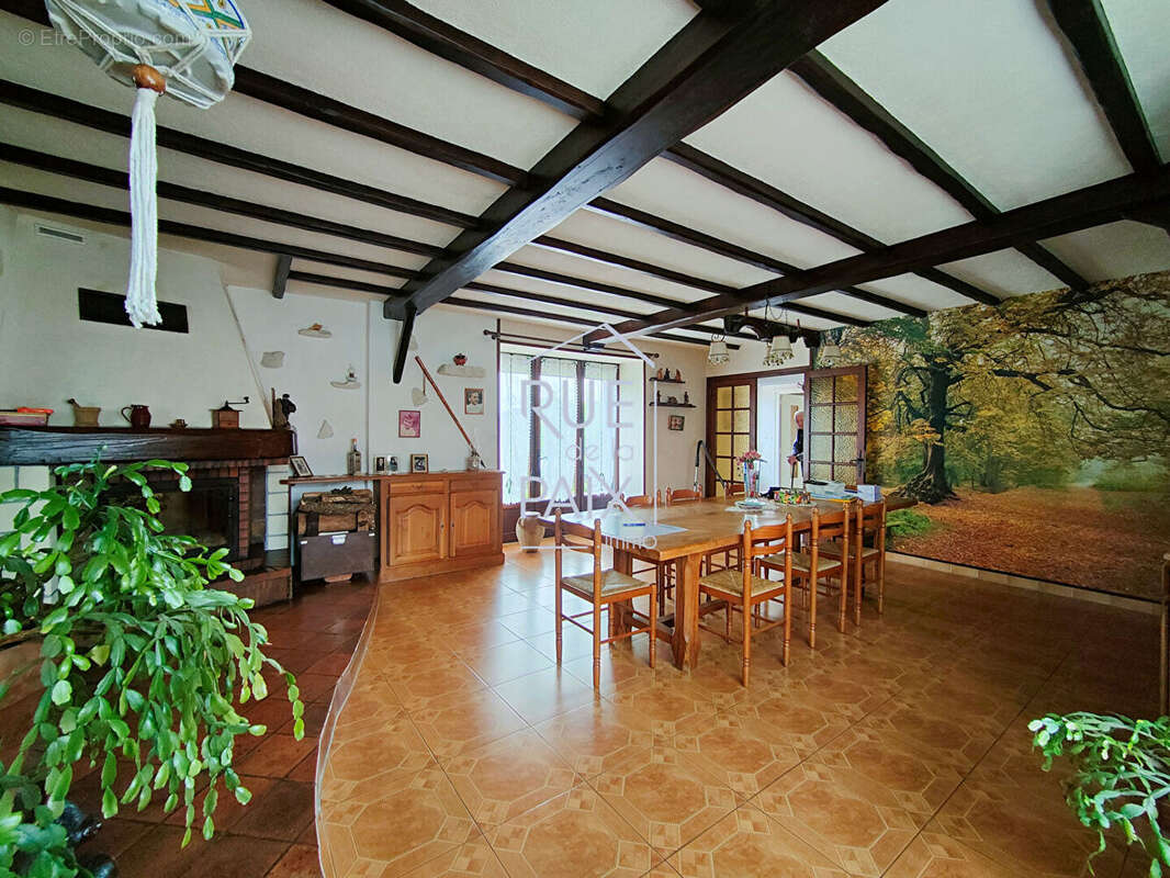 Maison à SCORBE-CLAIRVAUX