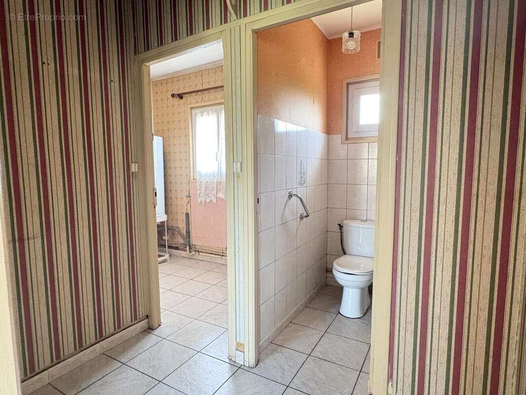 Maison 79 m² à Pende  - photo 8