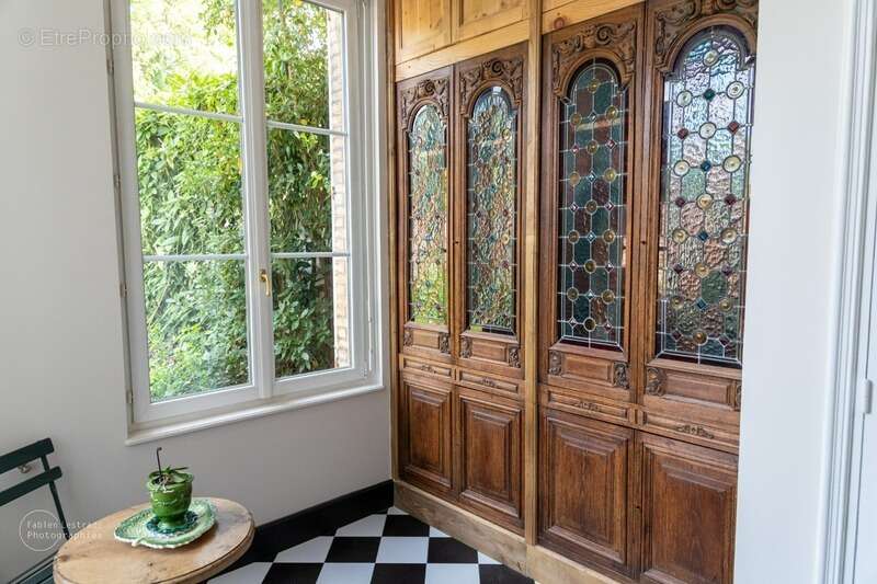 Maison bourgeoise avec jardin et garage - LISIEUX centre - photo 8