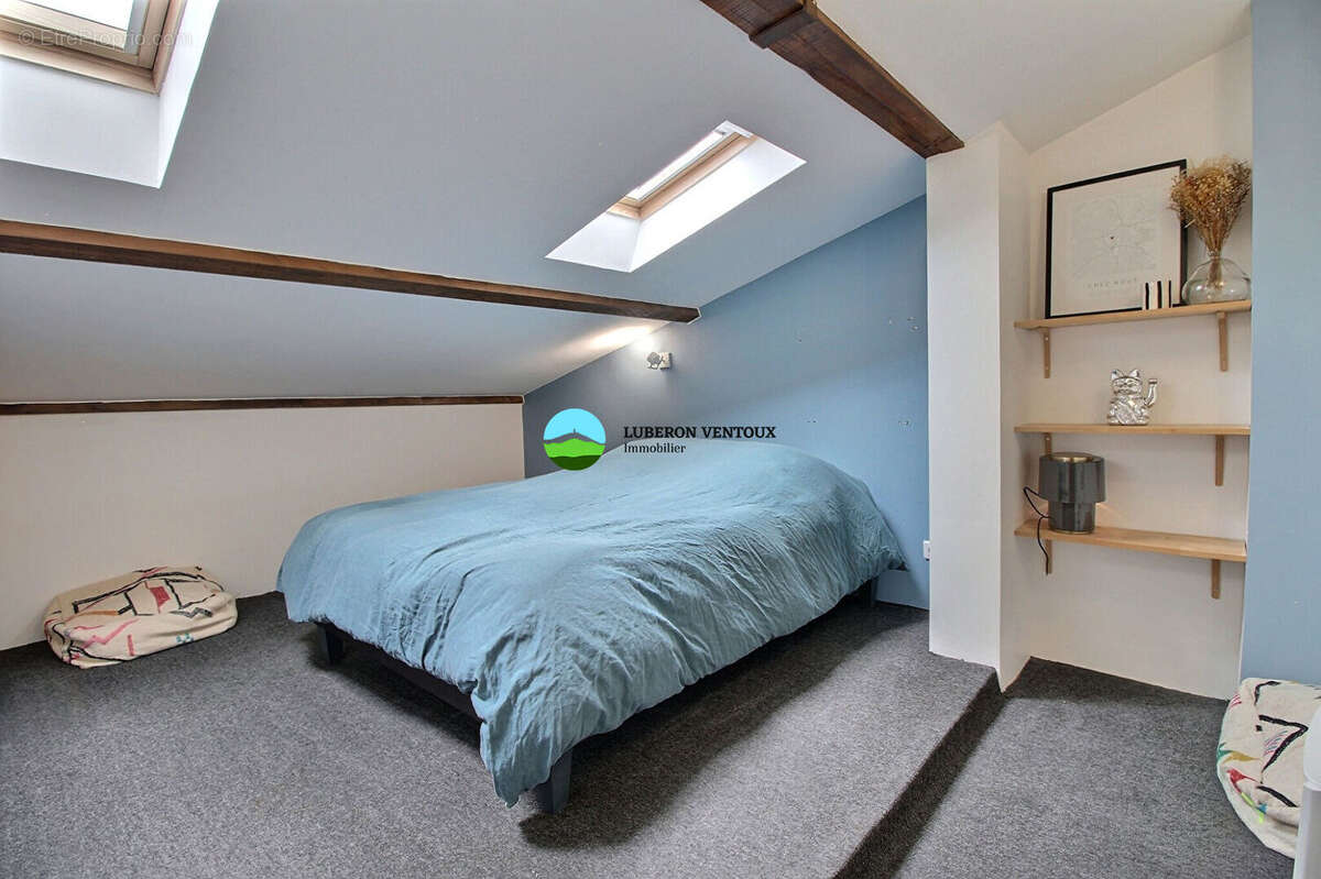 Maison à SAINT-PIERRE-DE-VASSOLS