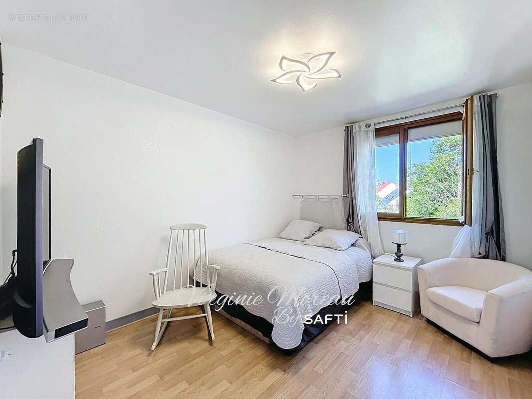 Maison 90 m² à Cesson  - photo 9